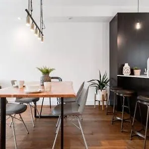 Apartment Sleek In The Heart Of Little Italy By Den