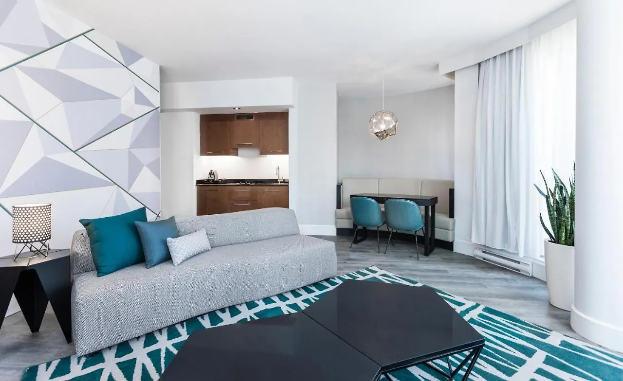 Warwick Le Crystal - Montreal Hotel 5*,  Canada