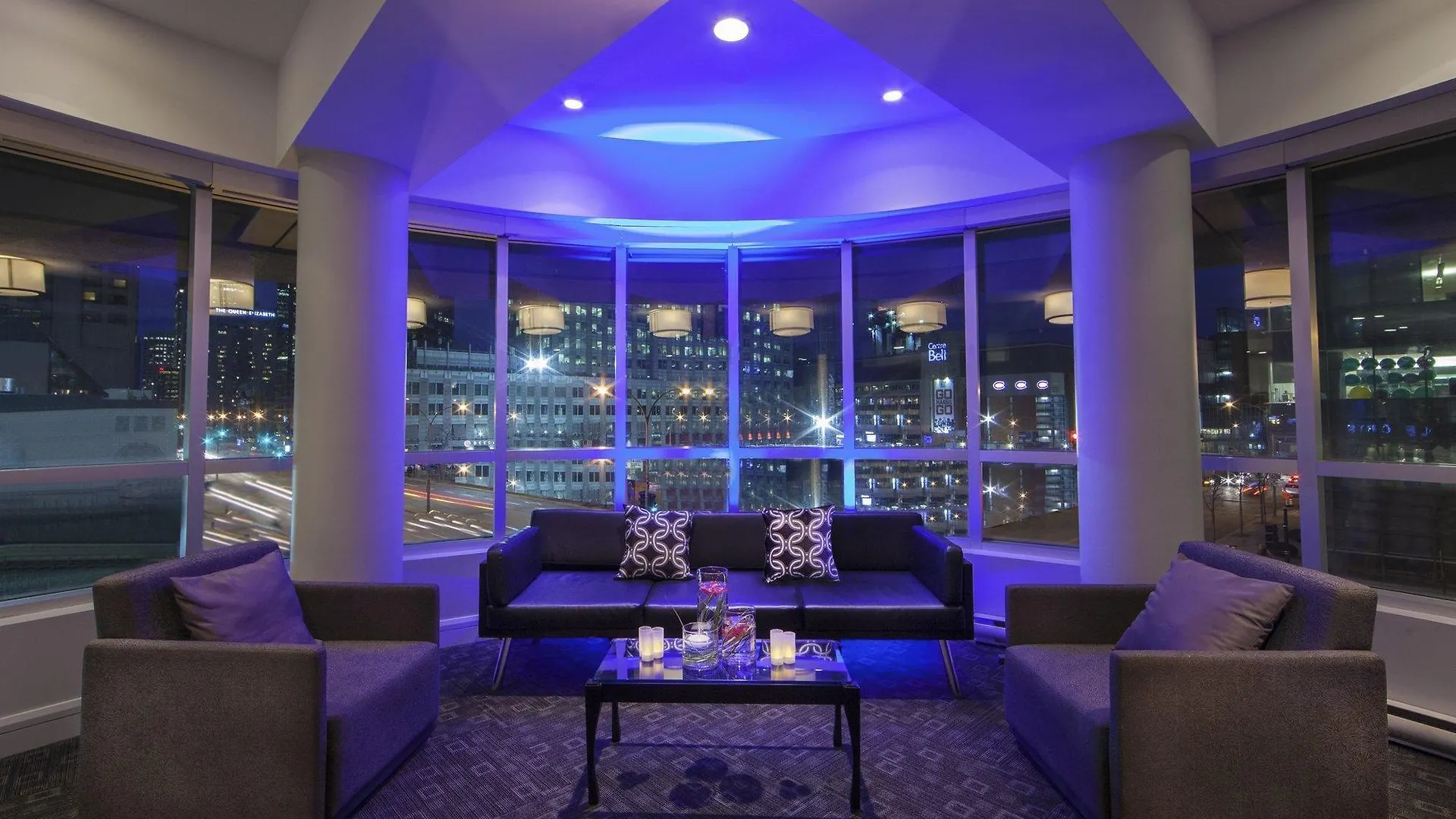 Warwick Le Crystal - Montreal Hotel