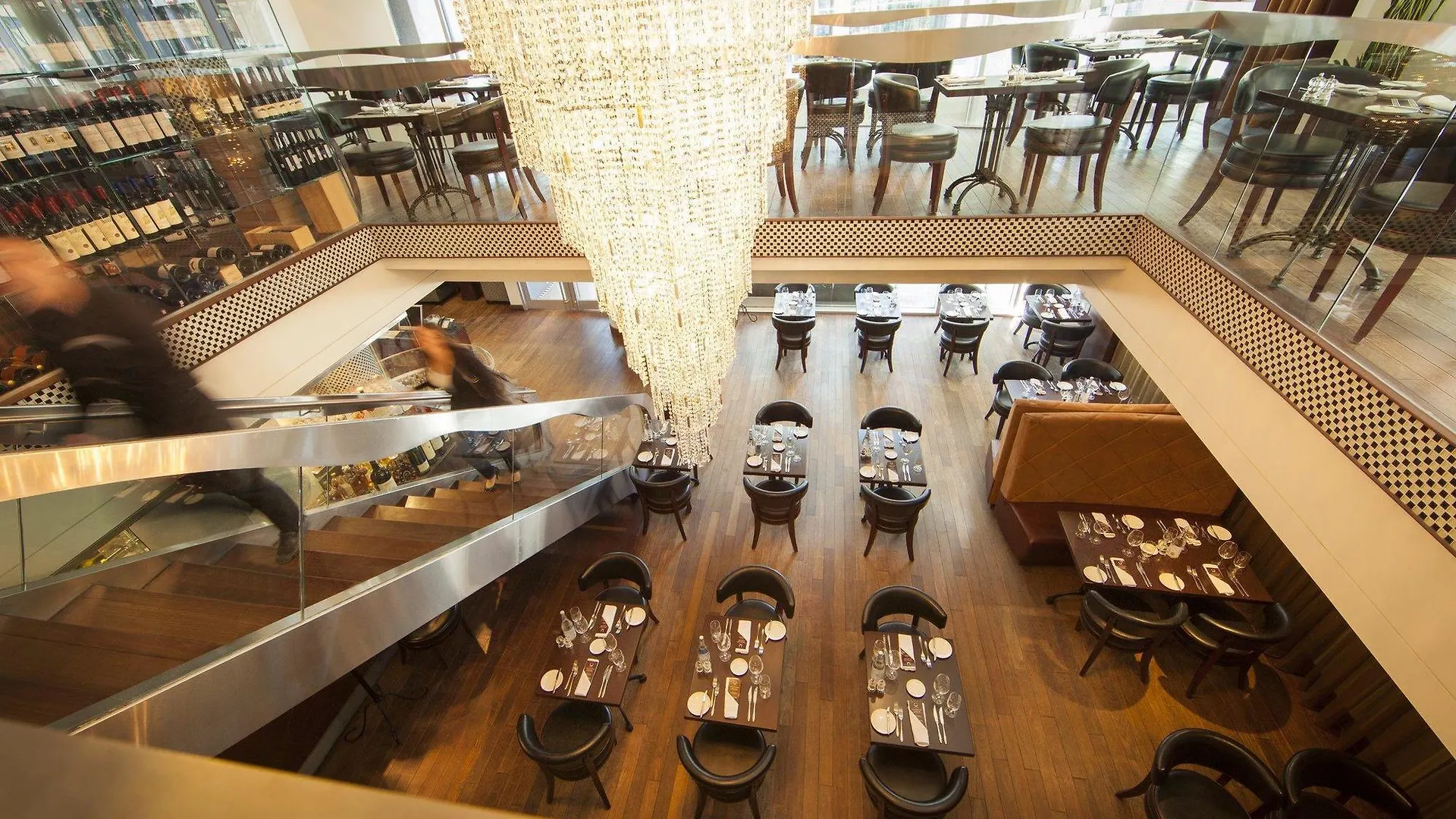 Warwick Le Crystal - Montreal Hotel 5*,  Canada