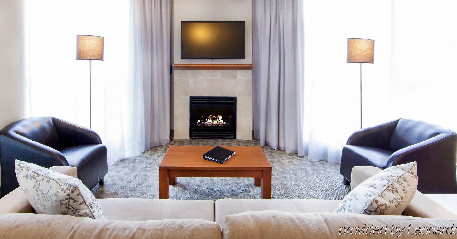 Warwick Le Crystal - Montreal Hotel Canada