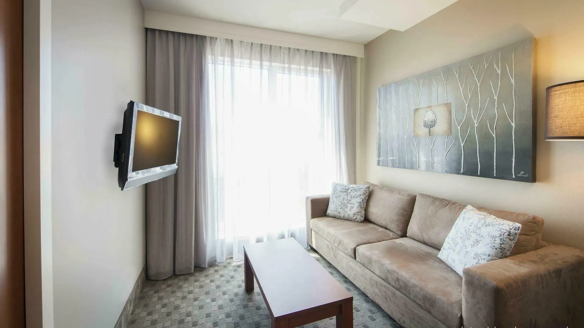 Warwick Le Crystal - Montreal Hotel